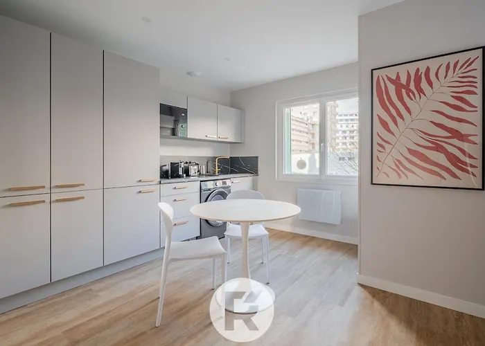 Apartment R'appart L'atelier Voyageur S1 *